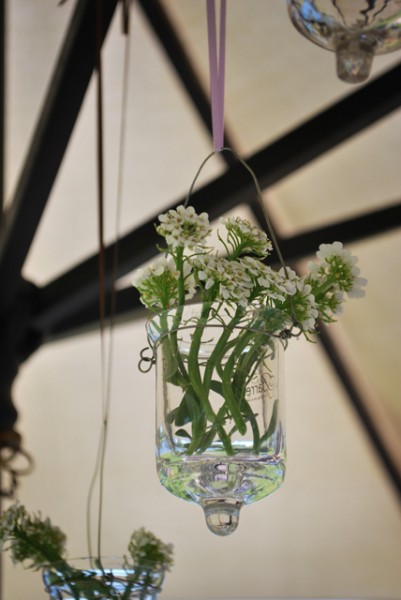 hangingvotive_vase hangingvotive_vase