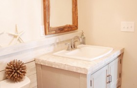 beachy bathroom