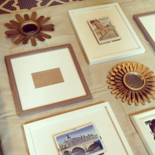 gallery wall set up