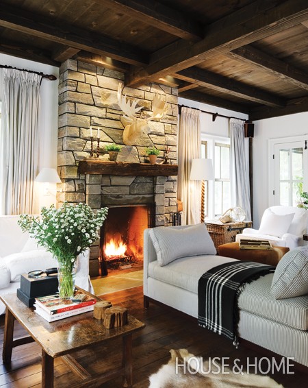 cozy cottage living room