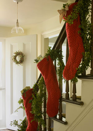 Ideas for Holiday Mantels & Stockings