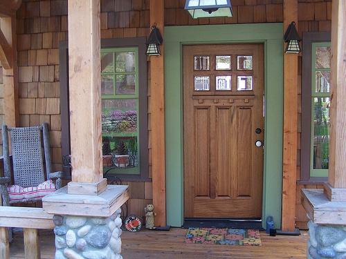 Spring is here! Create a welcoming front porch!