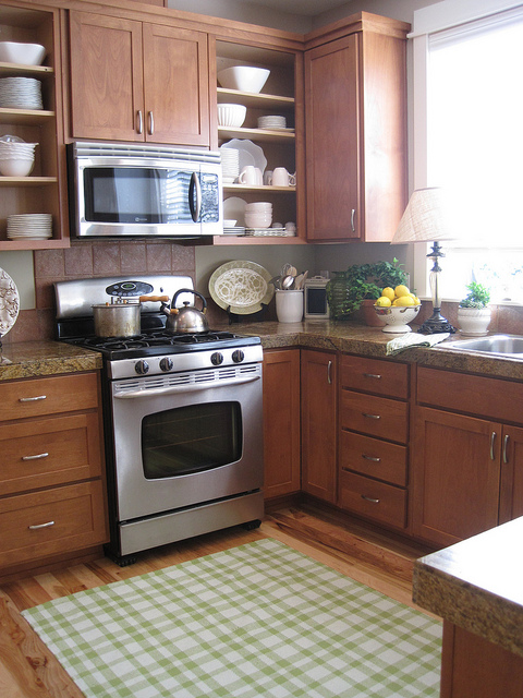 How to Go from Kitchen Cabinets to Open Shelving