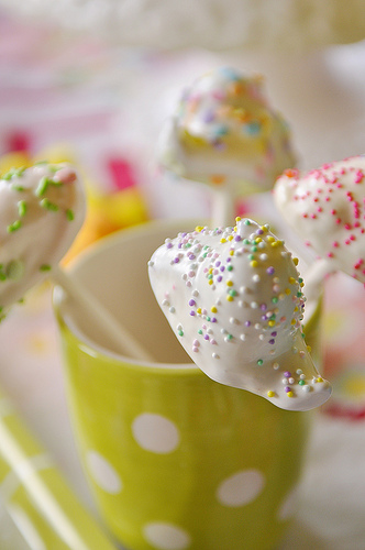 Easter Ideas {The Cutest Peep Project Ever}