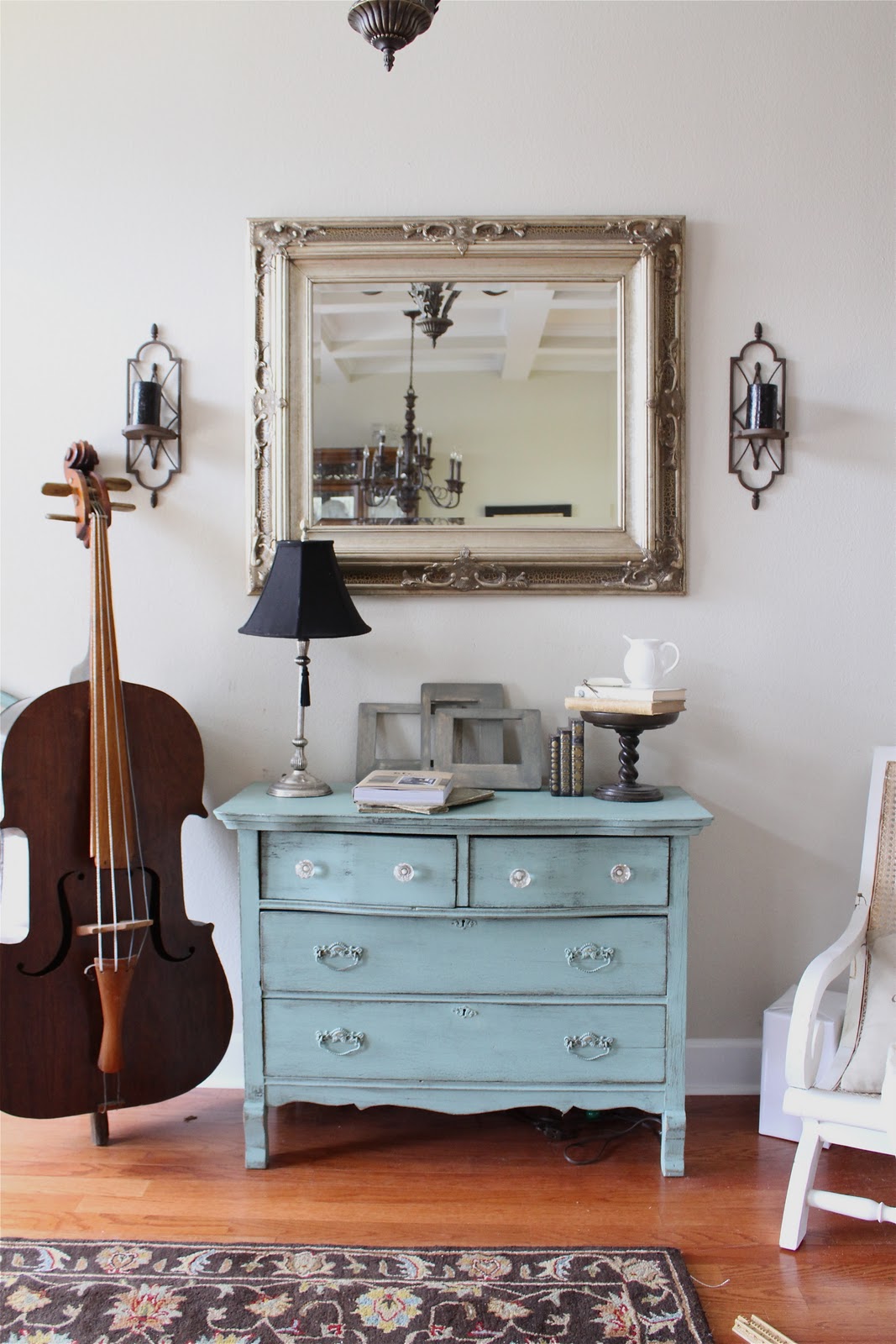 Decorating an Entryway with Personality {Perfectly Imperfect}