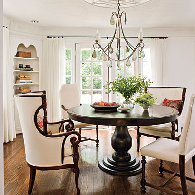 Inspired Holidays {Day 29}:: Dining Rooms & Holiday Entertaining