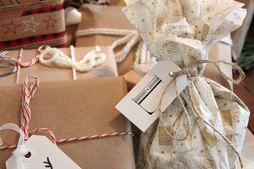 Gift Wrap, Tags & Ribbon Ideas for All Occasions {Use What You Have}