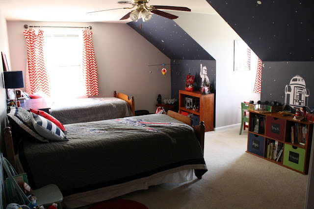 Sawyer's Star Wars Themed Bedroom {Primitive & Proper}