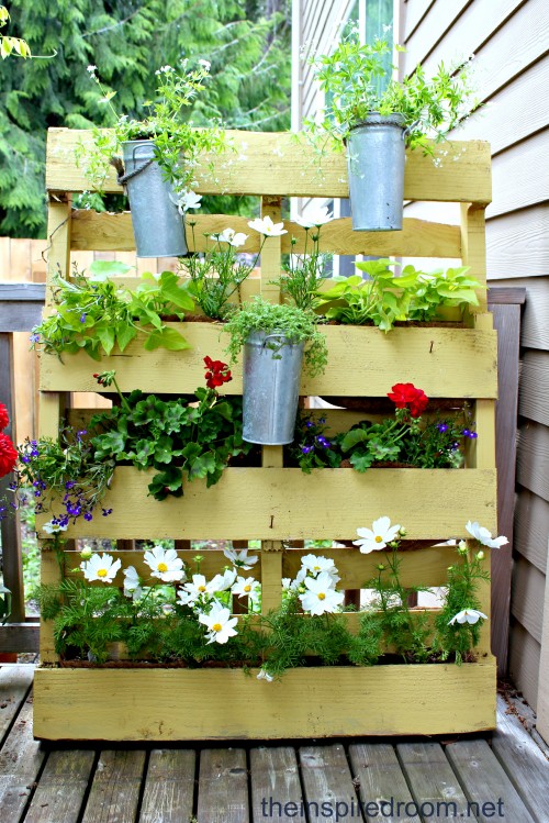 pallet flower garden