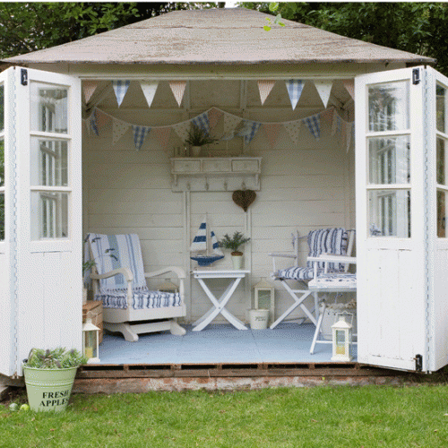 {Summer House} Garden Sheds & Backyard Retreats!