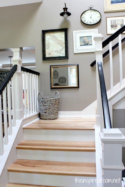 Stairway Gallery Wall {Mixing it Up}