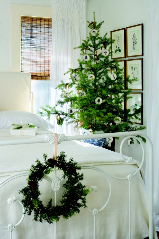 {Dreaming} Simple Christmas Decorating All Through The House