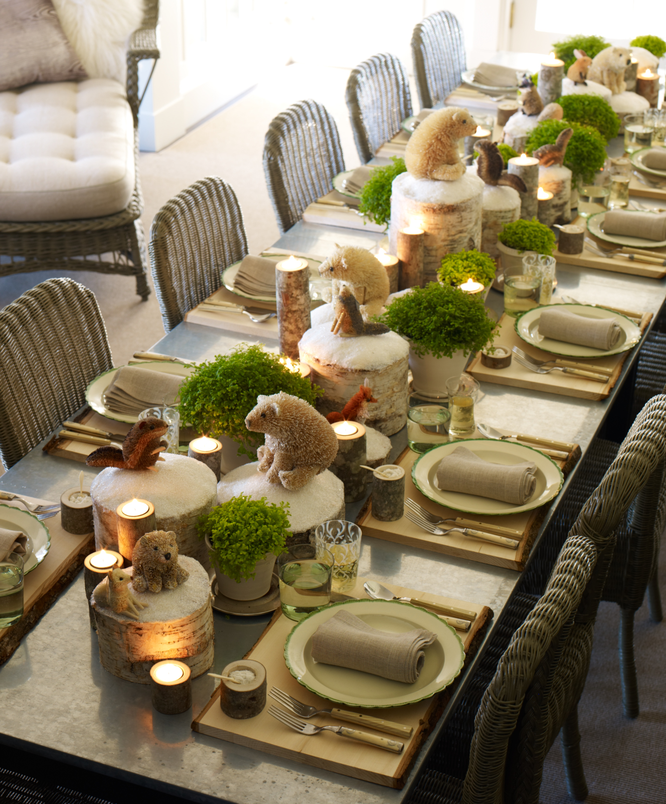 {Winter Tablescape} The Inspired Room