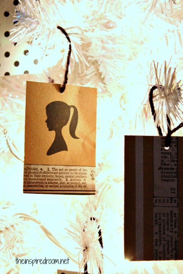 Black & White Christmas Tree {DIY Silhouette & Washi Tape Gift Tag Ornaments}