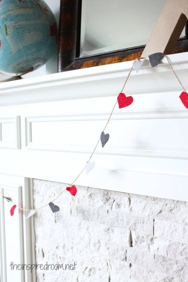 Valentine's Day Mantel {and DIY Heart-Felt Banner}