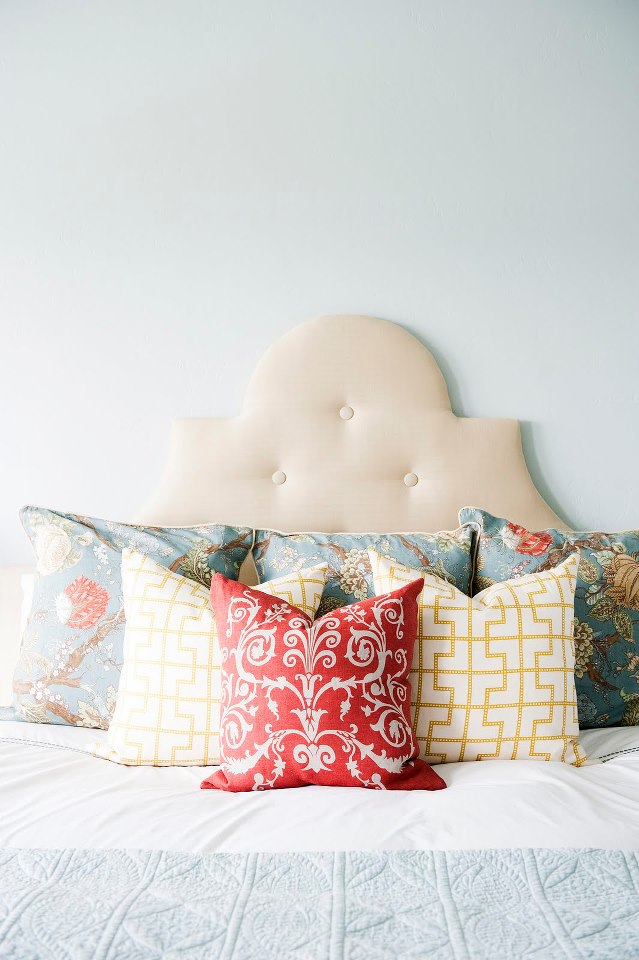 {Decorating} Mixing and Layering Patterns and Colors - The Inspired Room