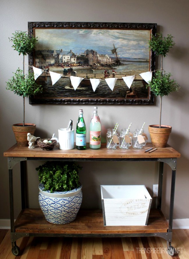 10 Simple Tips for Hosting Festive Parties