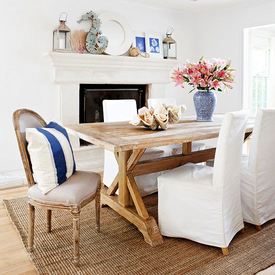 Decorating with Blue: Dining Room Inspiration