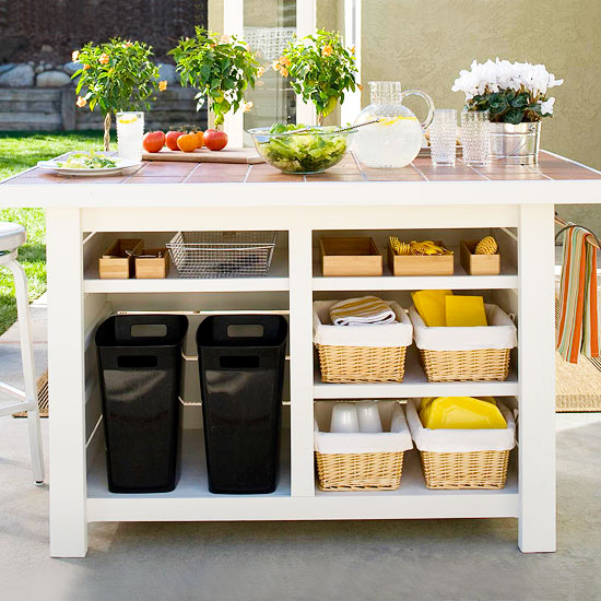 Ready, set, GET ORGANIZED for summer parties!