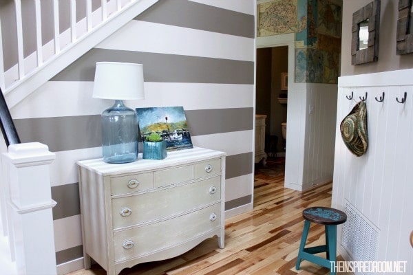 How to Paint Stripes on a Wall