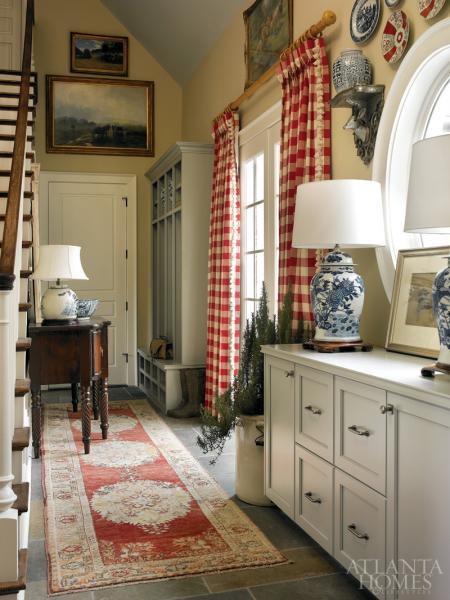 Making the Most of Hallways & Entries & Small Rooms