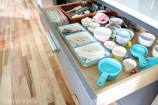 5 Minute Baking Drawer Organization {Using what you have!}