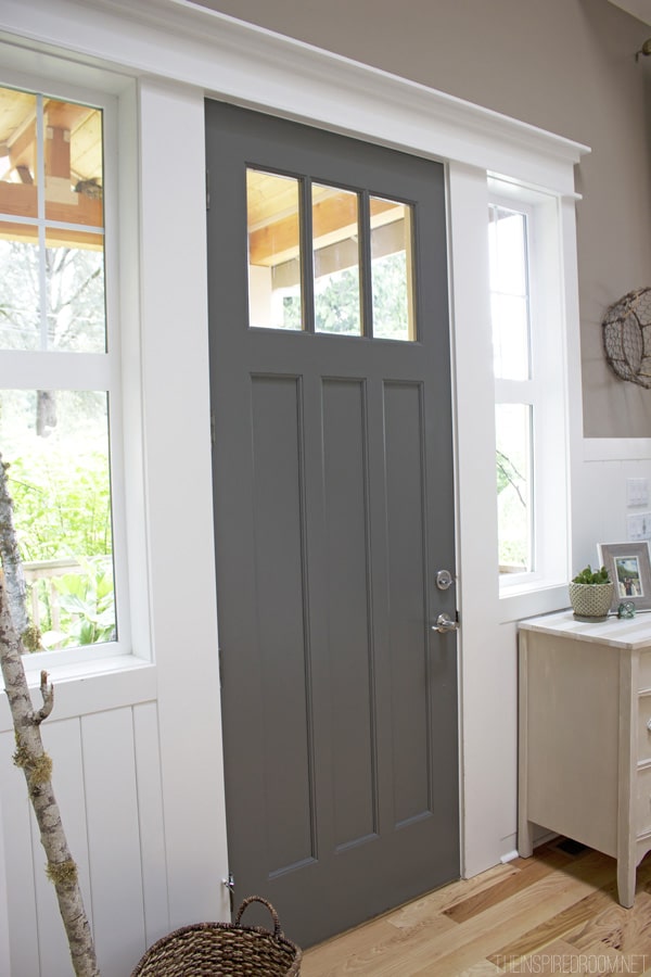 https://theinspiredroom.net/wp-content/uploads/2014/07/Dark-Gray-Painted-Front-Door-The-Inspired-Room.jpg