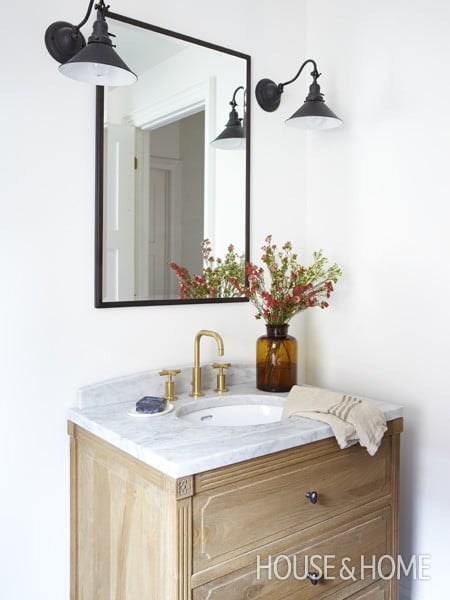 Divided Master Bathrooms {Jack & Jill Style}