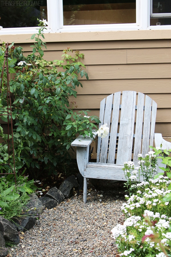 My Backyard Tour {Pea Gravel Patios, Flagstone & Secret Garden}