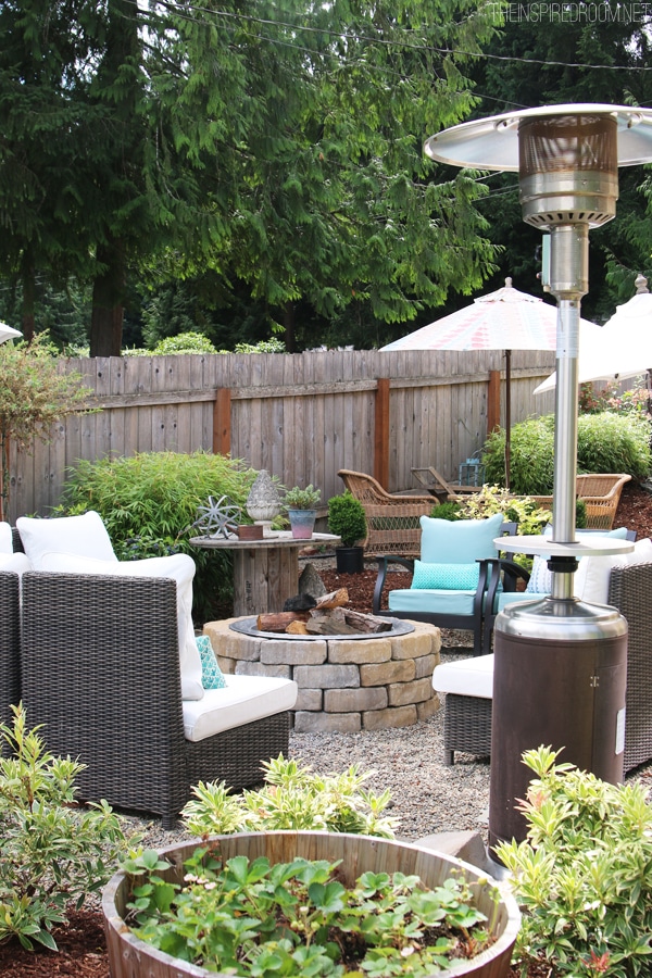 flagstone patio with pea gravel