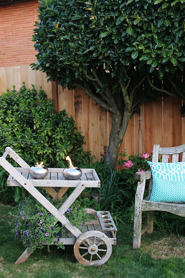 My Backyard {The Secret to Creating an Inviting Outdoor Space}
