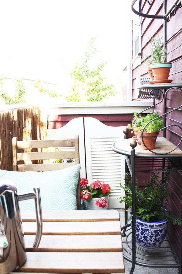 Townhouse Update: Small Balcony Makeover - The Inspired Room