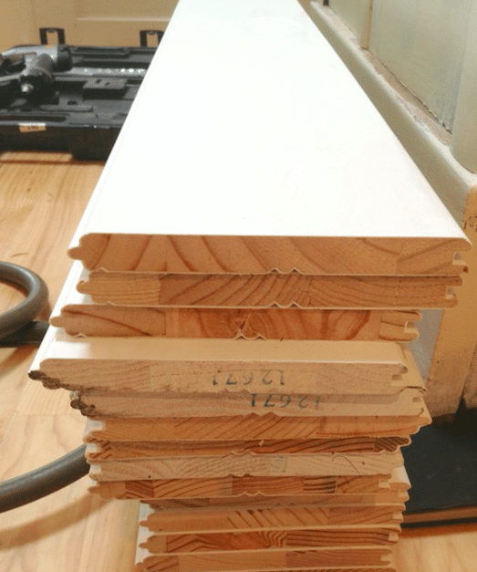 Pine Tongue and Groove Boards for Shiplap Walls