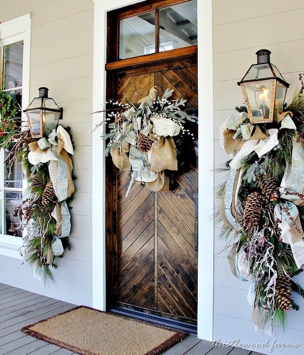 Simply Inspired Holidays: Decorating Your Front Door