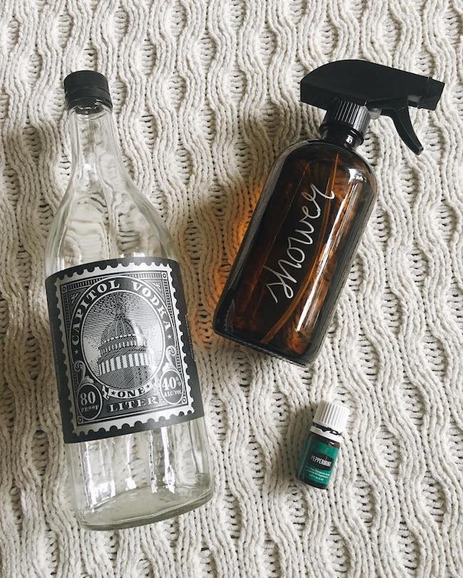 How to Make DIY Daily Shower Spray