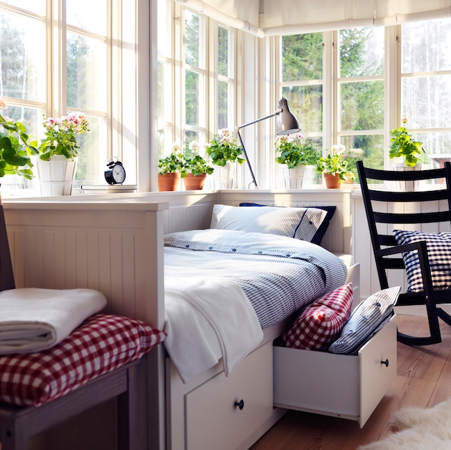 Small Space Solutions: Furniture Ideas
