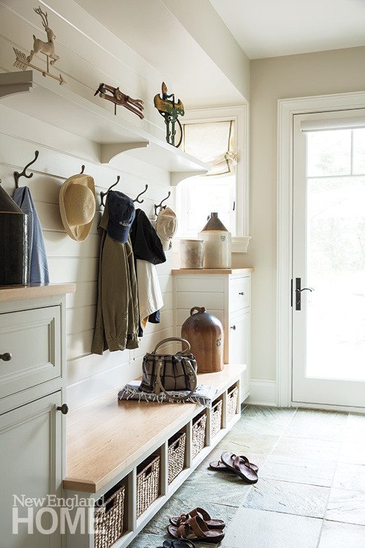 Six Unexpected Ways to Create a Cozy Entry