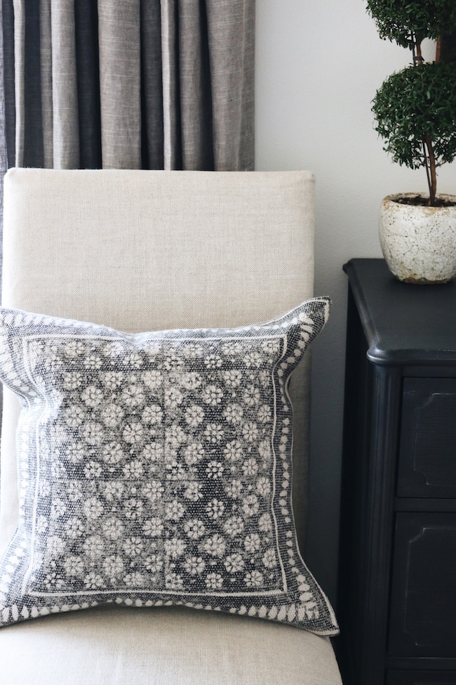 How To Bring on The Cozy with Textures (+$500 Gift Card Giveaway!)
