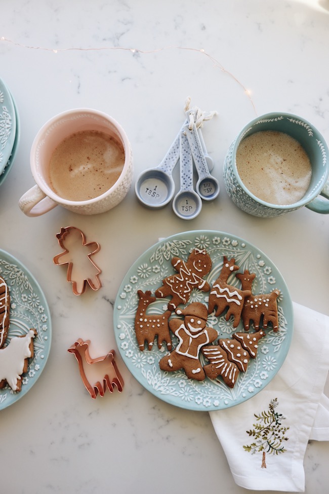 https://theinspiredroom.net/wp-content/uploads/2018/12/Gingerbread-cookies-the-inspired-room-world-market.jpg