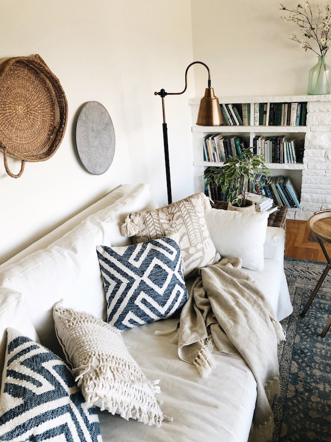 Blue + White + Natural Coastal Style - The Inspired Room