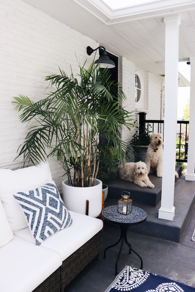 Spring in our Outdoor Oasis (A Side Patio Refresh!)