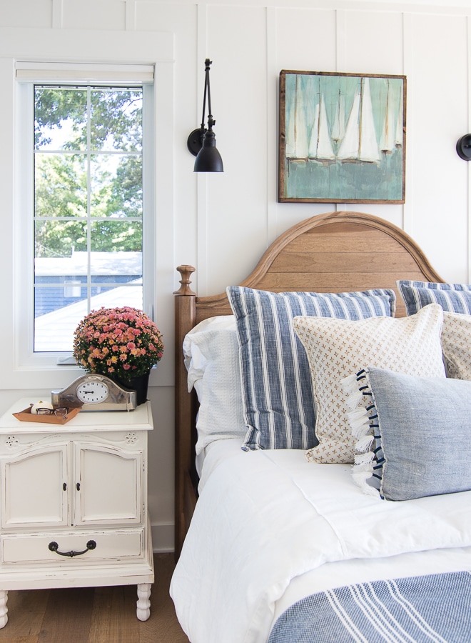 Wall Sconces by the Bed: Get Inspired!