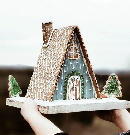The Magic of Christmas + Gingerbread Houses