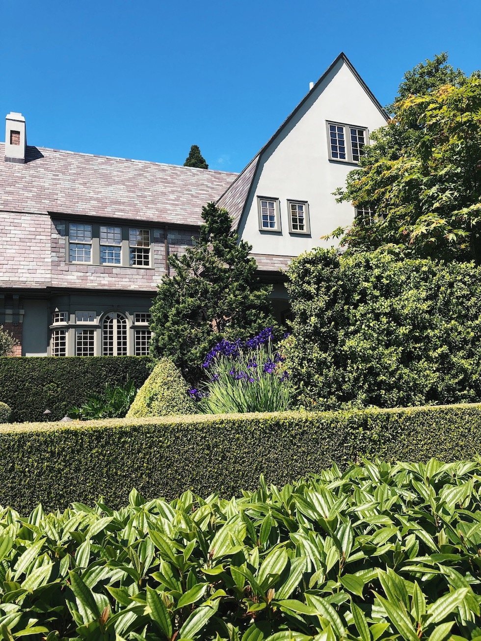 Neighborhood Walk in Queen Anne, Seattle {Drive By}