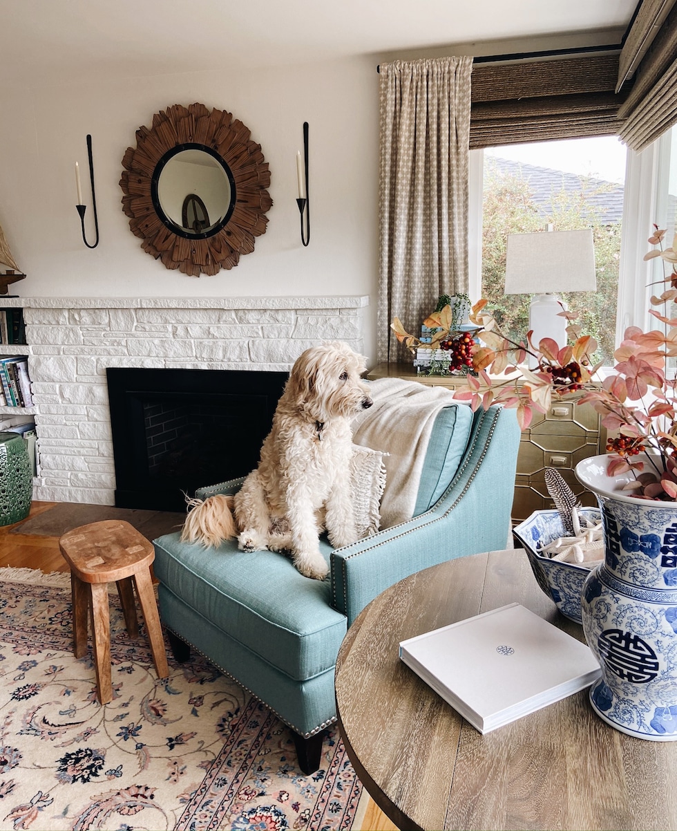Tips to Decorate Your Fall Living Room
