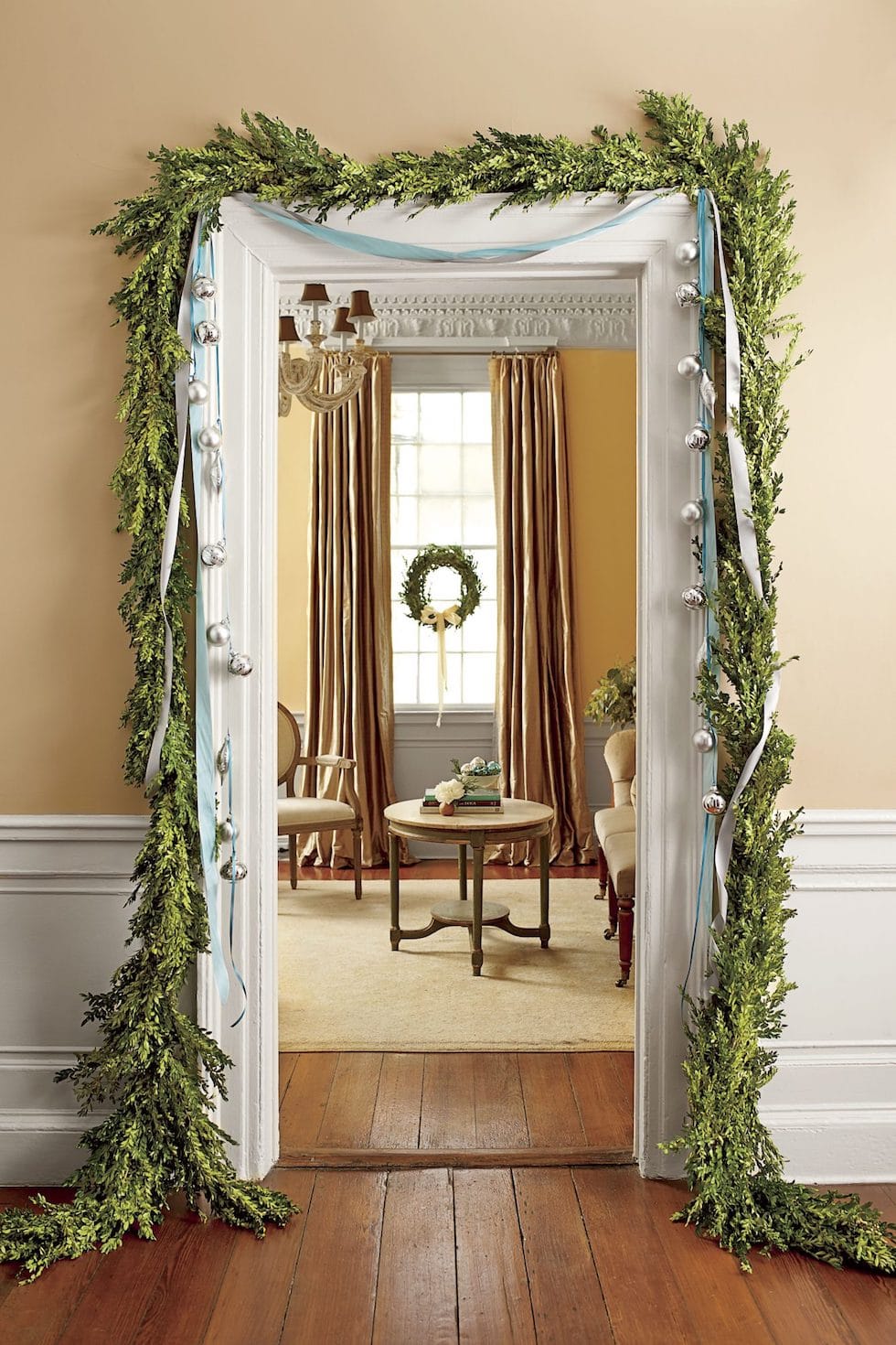 christmas-decor-ideas-with-garland-greenery-the-inspired-room