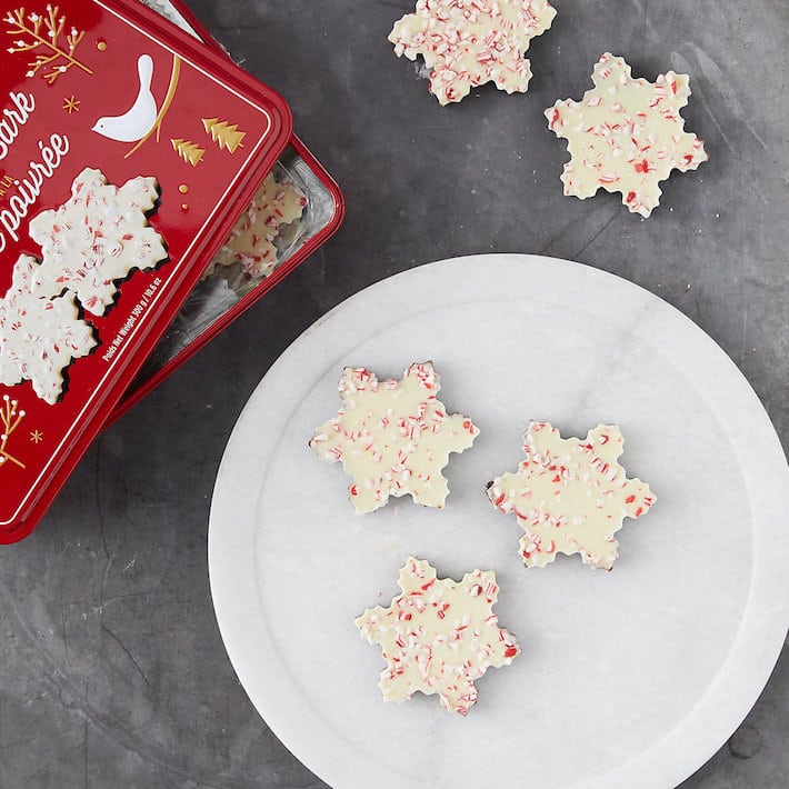 Spread Joy and Cheer this Year with Adorable Holiday Treats!