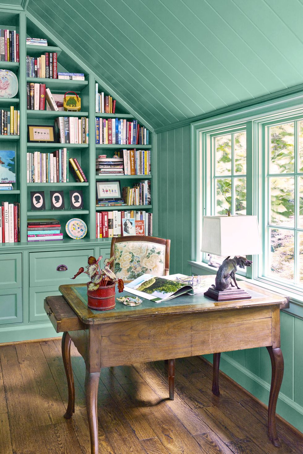 11 Beautiful Home Offices That Are Neat and Organized