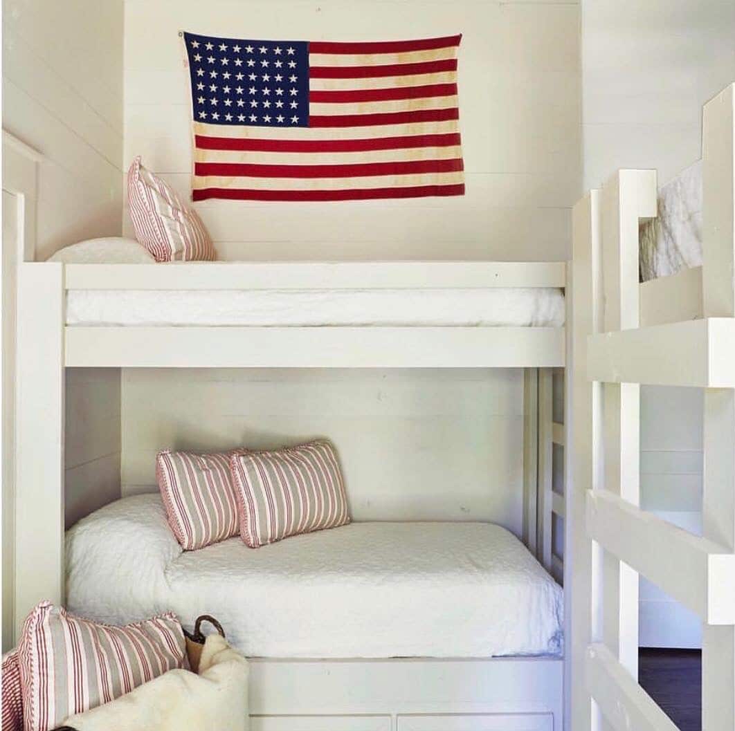 Flags in Decor + Memorial Day Weekend