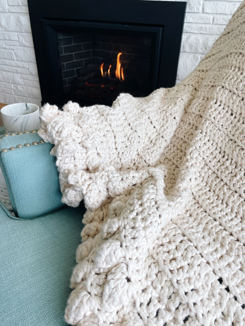 A Cozy Throw Blanket for Fall (+ Giveaway)